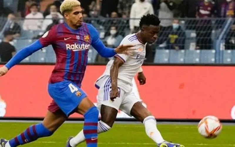 تحديد القنوات الناقلة لمباراة ريال مدريد وبرشلونة في السوبر الإسباني